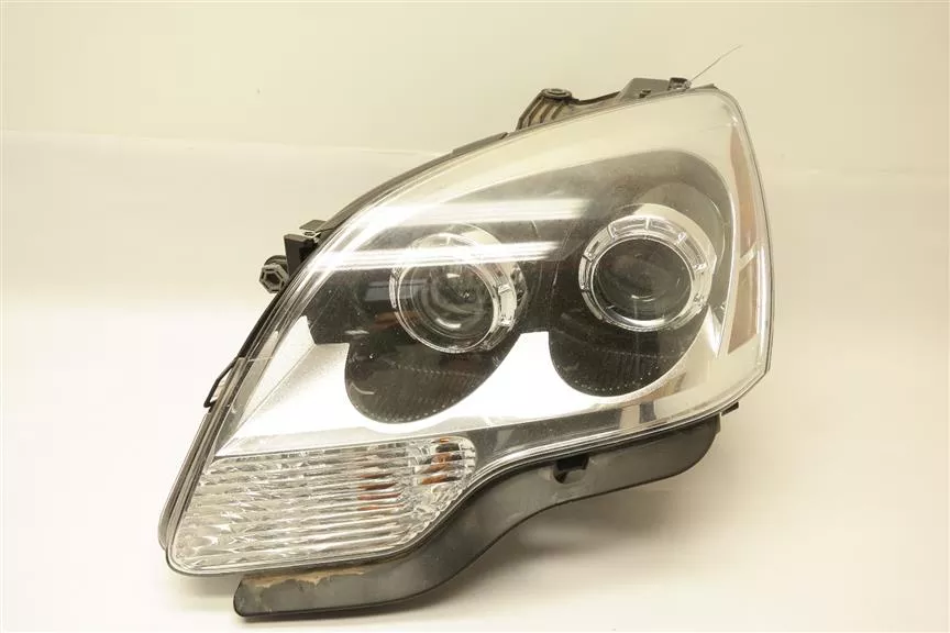 2022 GMC Acadia Headlamp Assembly RH